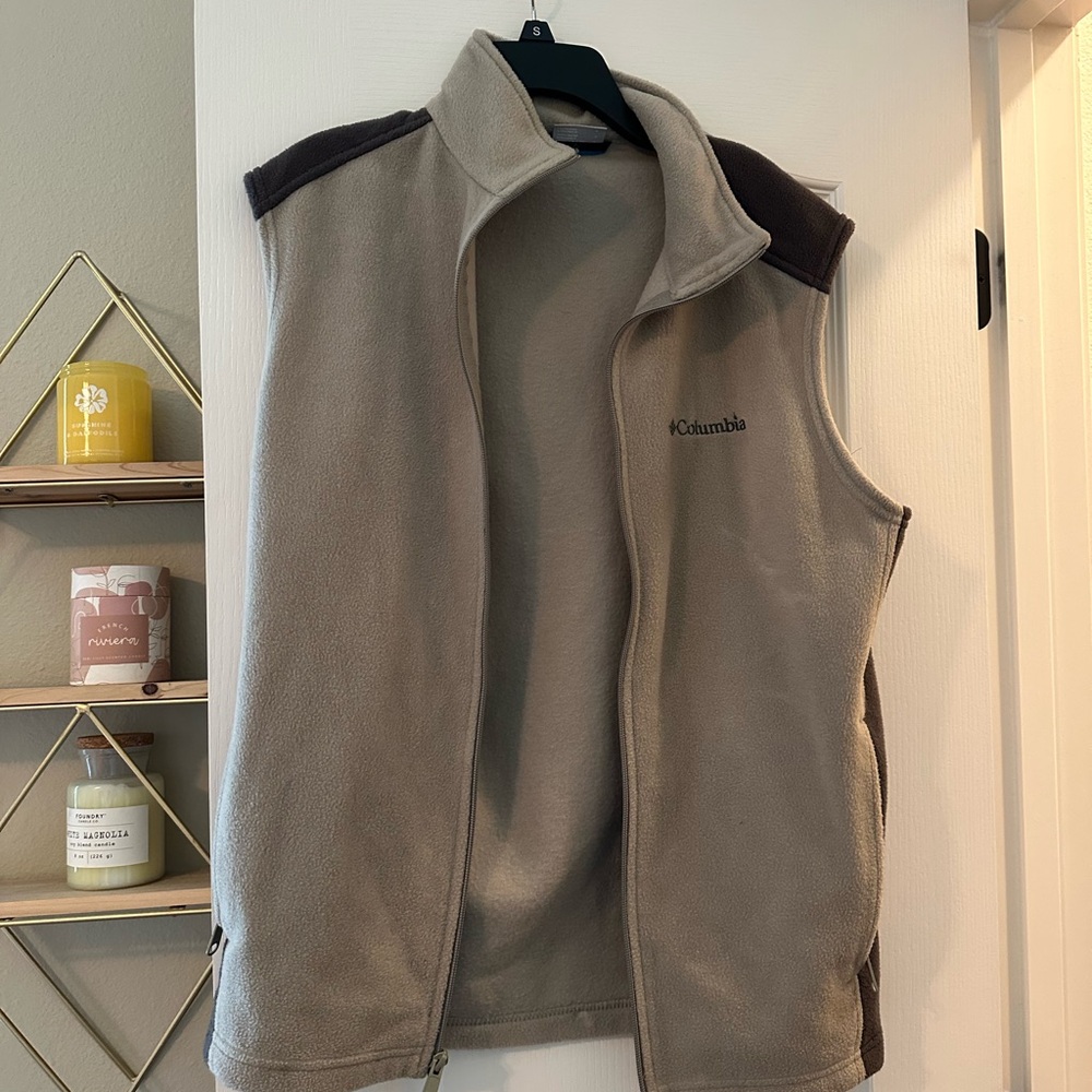 Columbia Beige and Brown Fleece Vest